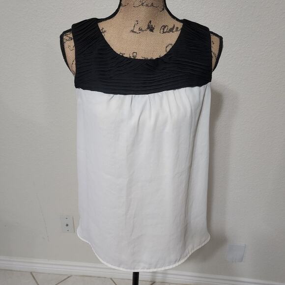 Loft black and‎ white dressy tank top size small - Picture 1 of 6